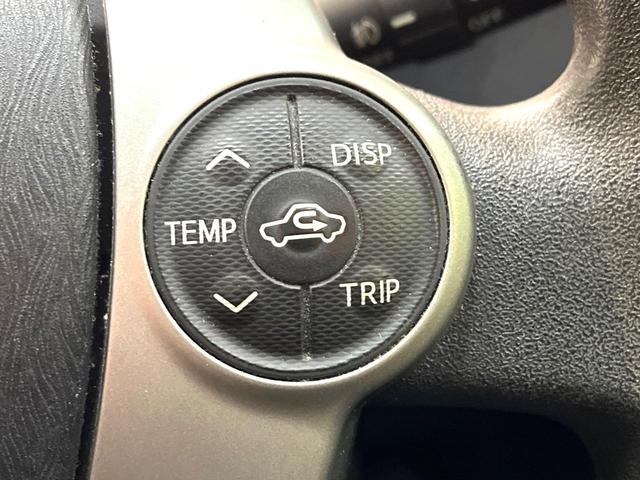 プリウス Ｓ　ＳＤナビ　禁煙車　スマートキー　ＨＩＤヘッド　オートライト　オートエアコン　Ｂｌｕｅｔｏｏｔｈ再生　ＣＤ／ＤＶＤ再生　地デジＴＶ　ステアリングスイッチ　横滑り防止装置　電動格納ドアミラー　盗難防止装置（56枚目）