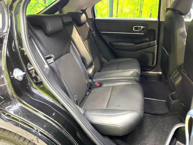 ヴェゼル ｅ：ＨＥＶ　Ｚ　禁煙車　純正８インチナビ　バックカメラ　衝突被害軽減システム　レーダークルーズ　電動リアゲート　ハーフレザーシート　ドライブレコーダー　コーナーセンサー　ＬＥＤヘッドライト　ＥＴＣ２．０　スマートキー（9枚目）