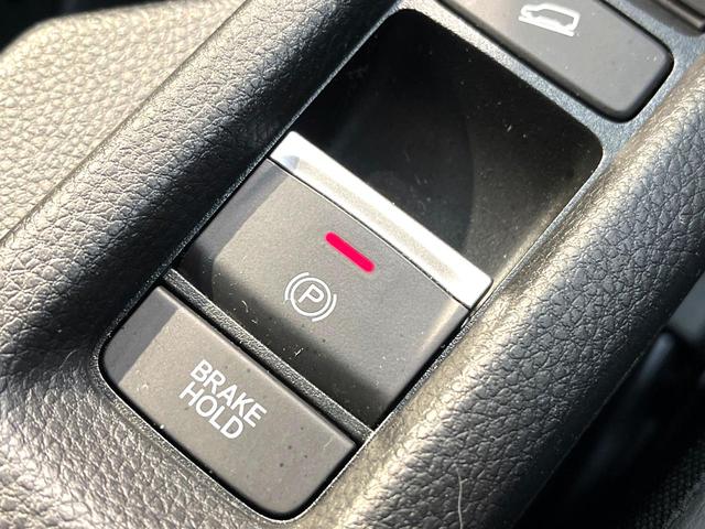 ヴェゼル ｅ：ＨＥＶ　Ｚ　禁煙車　純正８インチナビ　バックカメラ　衝突被害軽減システム　レーダークルーズ　電動リアゲート　ハーフレザーシート　ドライブレコーダー　コーナーセンサー　ＬＥＤヘッドライト　ＥＴＣ２．０　スマートキー（33枚目）