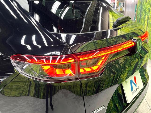 ヴェゼル ｅ：ＨＥＶ　Ｚ　禁煙車　純正８インチナビ　バックカメラ　衝突被害軽減システム　レーダークルーズ　電動リアゲート　ハーフレザーシート　ドライブレコーダー　コーナーセンサー　ＬＥＤヘッドライト　ＥＴＣ２．０　スマートキー（56枚目）