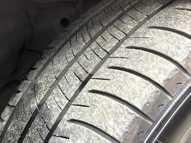 ヴェゼル ｅ：ＨＥＶ　Ｚ　禁煙車　純正８インチナビ　バックカメラ　衝突被害軽減システム　レーダークルーズ　電動リアゲート　ハーフレザーシート　ドライブレコーダー　コーナーセンサー　ＬＥＤヘッドライト　ＥＴＣ２．０　スマートキー（61枚目）