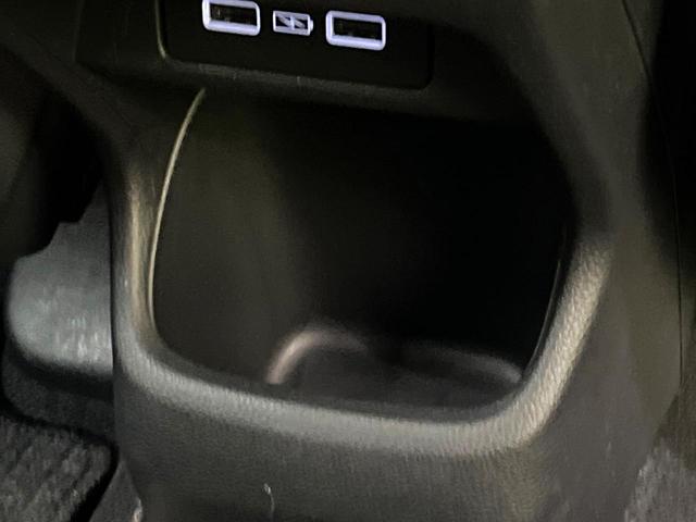 ヴェゼル ｅ：ＨＥＶ　Ｚ　禁煙車　純正８インチナビ　バックカメラ　衝突被害軽減システム　レーダークルーズ　電動リアゲート　ハーフレザーシート　ドライブレコーダー　コーナーセンサー　ＬＥＤヘッドライト　ＥＴＣ２．０　スマートキー（72枚目）