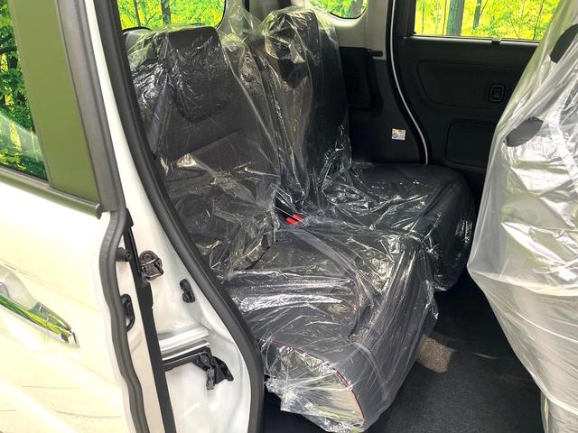 スペーシアカスタム ハイブリッドＸＳターボ　届出済未使用車　両側電動スライドドア　ターボ　セーフティサポート　レーダークルーズ　ステアリングヒーター　シーケンシャルターンランプ　ＬＥＤヘッド　ＬＥＤフォグ　コーナーセンサー　レーンアシスト（9枚目）