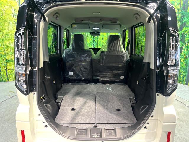 スペーシアカスタム ハイブリッドＸＳターボ　届出済未使用車　両側電動スライドドア　ターボ　セーフティサポート　レーダークルーズ　ステアリングヒーター　シーケンシャルターンランプ　ＬＥＤヘッド　ＬＥＤフォグ　コーナーセンサー　レーンアシスト（10枚目）