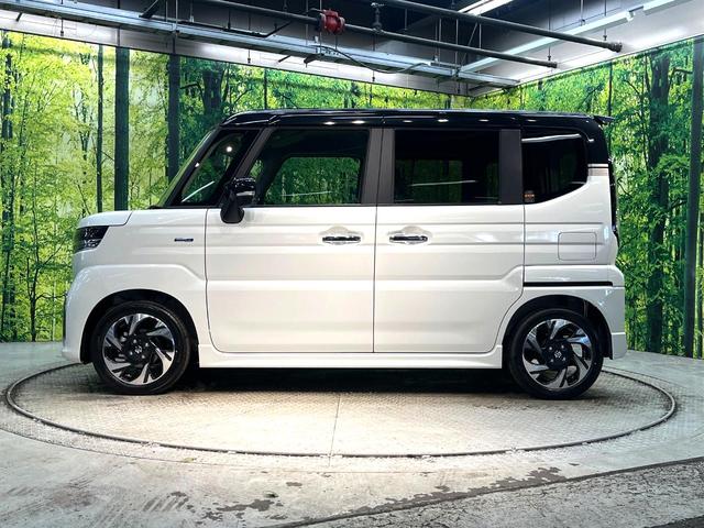 スペーシアカスタム ハイブリッドＸＳターボ　届出済未使用車　両側電動スライドドア　ターボ　セーフティサポート　レーダークルーズ　ステアリングヒーター　シーケンシャルターンランプ　ＬＥＤヘッド　ＬＥＤフォグ　コーナーセンサー　レーンアシスト（31枚目）