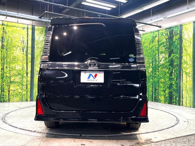 ヴォクシー ＺＳ　禁煙車　両側電動ドア　純正９インチナビ　バックカメラ　セーフティセンス　ドラレコ　スマートキー　ＬＥＤヘッド　ビルトインＥＴＣ　クルコン　純正１６インチアルミ　オートハイビーム　Ｂｌｕｅｔｏｏｔｈ（16枚目）