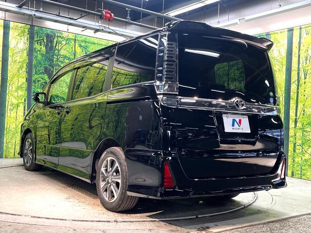 ヴォクシー ＺＳ　禁煙車　両側電動ドア　純正９インチナビ　バックカメラ　セーフティセンス　ドラレコ　スマートキー　ＬＥＤヘッド　ビルトインＥＴＣ　クルコン　純正１６インチアルミ　オートハイビーム　Ｂｌｕｅｔｏｏｔｈ（31枚目）