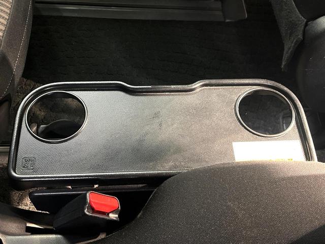 ヴォクシー ＺＳ　禁煙車　両側電動ドア　純正９インチナビ　バックカメラ　セーフティセンス　ドラレコ　スマートキー　ＬＥＤヘッド　ビルトインＥＴＣ　クルコン　純正１６インチアルミ　オートハイビーム　Ｂｌｕｅｔｏｏｔｈ（53枚目）