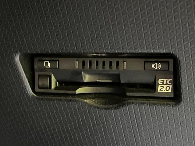 タント カスタムＸ　禁煙車　両側電動スライドドア　スマートアシスト　純正９型ディスプレイオーディオ　バックカメラ　フルセグ　ＥＴＣ２．０　ｂｌｕｅｔｏｏｔｈ　シートヒーター　ハーフレザーシート　ＬＥＤヘッド　ＬＥＤフォグ（6枚目）