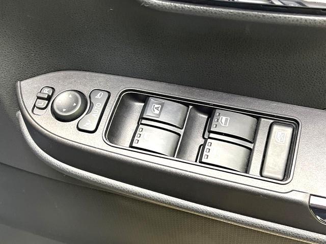 タント カスタムＸ　禁煙車　両側電動スライドドア　スマートアシスト　純正９型ディスプレイオーディオ　バックカメラ　フルセグ　ＥＴＣ２．０　ｂｌｕｅｔｏｏｔｈ　シートヒーター　ハーフレザーシート　ＬＥＤヘッド　ＬＥＤフォグ（53枚目）