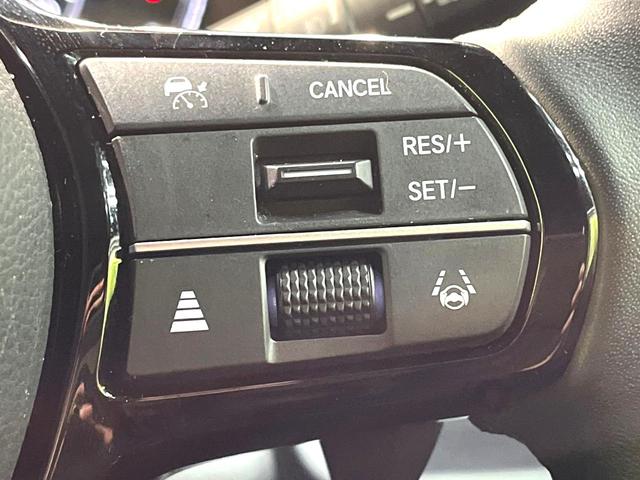 �y�A�_�v�e�B�u�N���[�Y�R���g���[���z�������H�ł̒��������s���y�ɁI�I�����ő��x��ۂN���[�Y�R���g���[�����A�Փˌy���V�X�e���ƘA�g���A�O���̎ԗ������m���ĎԊԂ�ۂ悤�ɑ��x���߂��Ă���܂��I�I