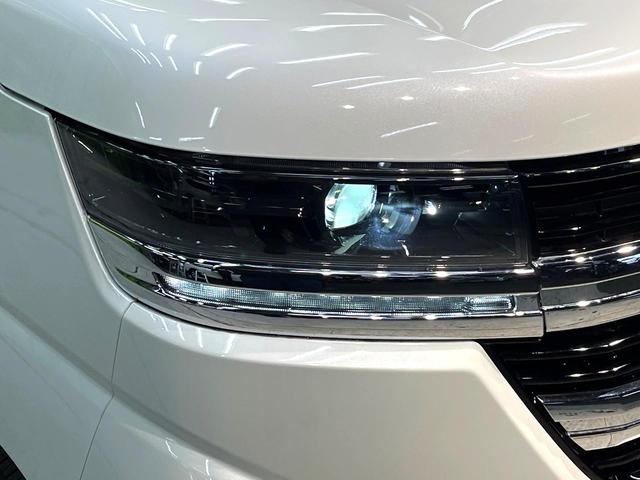 スペーシアカスタム ハイブリッドXSターボ 禁煙車 両側電動スライドドア ターボ 純正9インチナビ 全周囲カメラ 衝突軽減システム ハーフレザーシート レーダークルーズ ステアリングヒーター ヘッドアップディスプレイ bluetooth再生(29枚目)