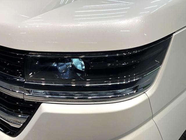 スペーシアカスタム ハイブリッドXSターボ 禁煙車 両側電動スライドドア ターボ 純正9インチナビ 全周囲カメラ 衝突軽減システム ハーフレザーシート レーダークルーズ ステアリングヒーター ヘッドアップディスプレイ bluetooth再生(30枚目)