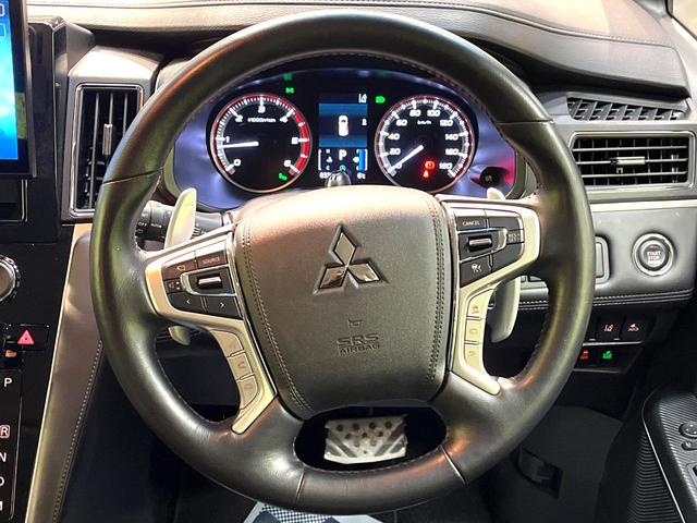 �y�X�e�A�����O�X�C�b�`�z�^�]���A�O������ڐ������炷���ƂȂ��A�I�[�f�B�I���̑��삪�\�ȕ֗��@�\�I���S�����K�ȃh���C�u�����o���Ă���܂���