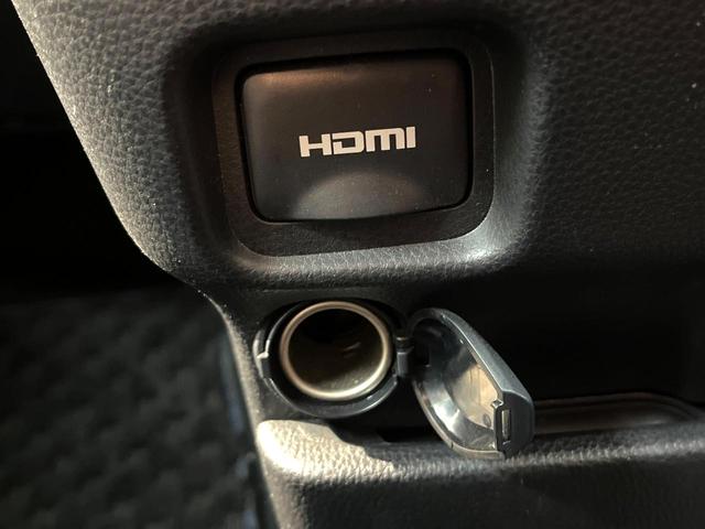 ノア Ｓ－Ｚ　禁煙車　両側電動ドア　後席モニター　純正１０．５型ディスプレイオーディオプラス　バックカメラ　衝突被害軽減システム　レーダークルーズ　ハーフレザーシート　コーナーセンサー　ＬＥＤヘッド　ＥＴＣ２．０（54枚目）