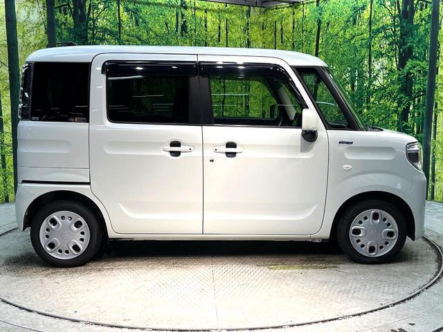 スペーシア ハイブリッドＸ　禁煙車　両側電動スライドドア　衝突軽減システム　純正９インチナビ　全周囲カメラ　フルセグ　ドライブレコーダー　ＥＴＣ　ｂｌｕｅｔｏｏｔｈ再生　シートヒーター　レーンアシスト　クリアランスソナー（27枚目）
