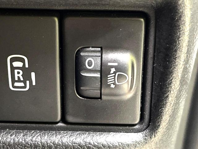 スペーシア ハイブリッドＸ　禁煙車　両側電動スライドドア　衝突軽減システム　純正９インチナビ　全周囲カメラ　フルセグ　ドライブレコーダー　ＥＴＣ　ｂｌｕｅｔｏｏｔｈ再生　シートヒーター　レーンアシスト　クリアランスソナー（64枚目）