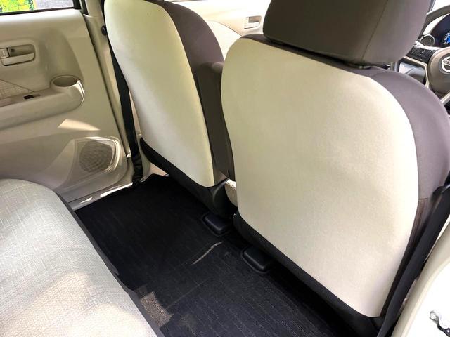 デイズ S 禁煙車 衝突軽減システム クリアランスソナー レーンアシスト アイドリングストップ プライバシーガラス 盗難防止装置 トラクションコントロール 電動ドアミラー オートライト ベンチシート CD再生(7枚目)