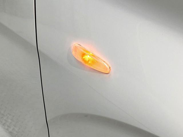 デイズ S 禁煙車 衝突軽減システム クリアランスソナー レーンアシスト アイドリングストップ プライバシーガラス 盗難防止装置 トラクションコントロール 電動ドアミラー オートライト ベンチシート CD再生(26枚目)