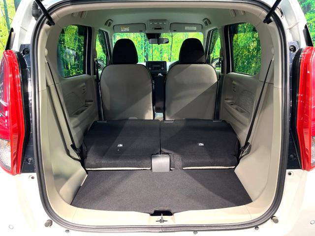 デイズ S 禁煙車 衝突軽減システム クリアランスソナー レーンアシスト アイドリングストップ プライバシーガラス 盗難防止装置 トラクションコントロール 電動ドアミラー オートライト ベンチシート CD再生(35枚目)