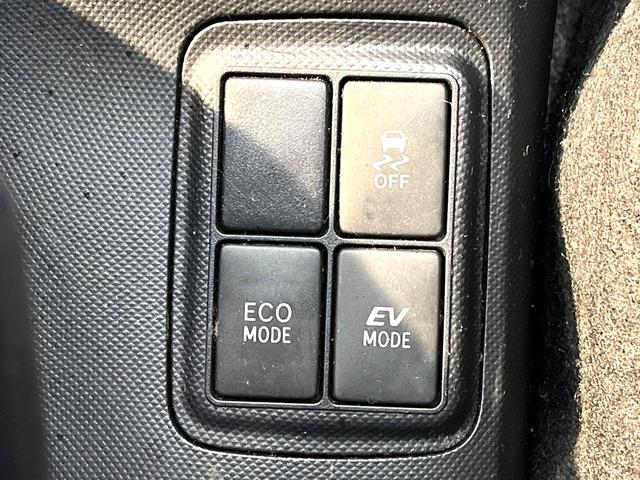 アクア Ｓ　禁煙車　純正ＳＤナビ　バックカメラ　ドラレコ　スマートキー　ＥＴＣ　オートライト　オートエアコン　Ｂｌｕｅｔｏｏｔｈ　ＣＤ　ＤＶＤ再生　地デジ　プライバシーガラス　盗難防止システム（57枚目）