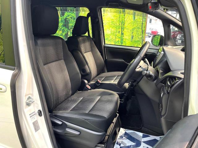 ヴォクシー ZS 禁煙車 両側電動スライドドア BIG-X11型ナビ 衝突軽減システム クルーズコントロール バックカメラ フルセグ ドライブレコーダー ETC bluetooth再生 LEDヘッドライト LEDフォグ(8枚目)