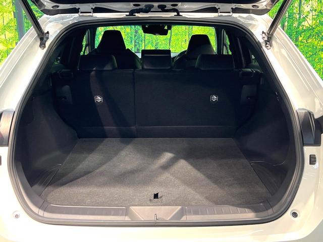 ハリアー Ｇ　禁煙車　モデリスタフルエアロ　ナビ付８型ディスプレイオーディオ　衝突軽減装置　レーダークルーズ　ＥＴＣ２．０　バックカメラ　ドラレコ　フルセグ　パワーバックドア　ブラインドスポットモニター　ＨＤＭＩ（11枚目）