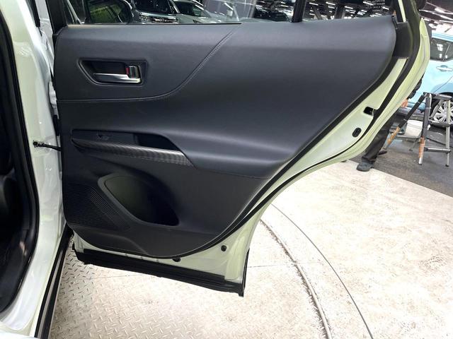 ハリアー Ｇ　禁煙車　モデリスタフルエアロ　ナビ付８型ディスプレイオーディオ　衝突軽減装置　レーダークルーズ　ＥＴＣ２．０　バックカメラ　ドラレコ　フルセグ　パワーバックドア　ブラインドスポットモニター　ＨＤＭＩ（50枚目）