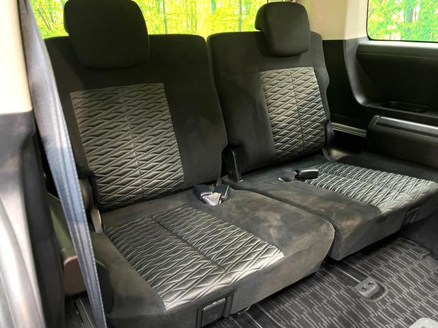 デリカD:5 P 禁煙車 4WD ディーゼル(軽油) 10インチナビ 両側電動ドア バックカメラ 100V電源 衝突被害軽減システム レーダークルーズ 電動リアゲート パワーシート LEDヘッド ETC(10枚目)