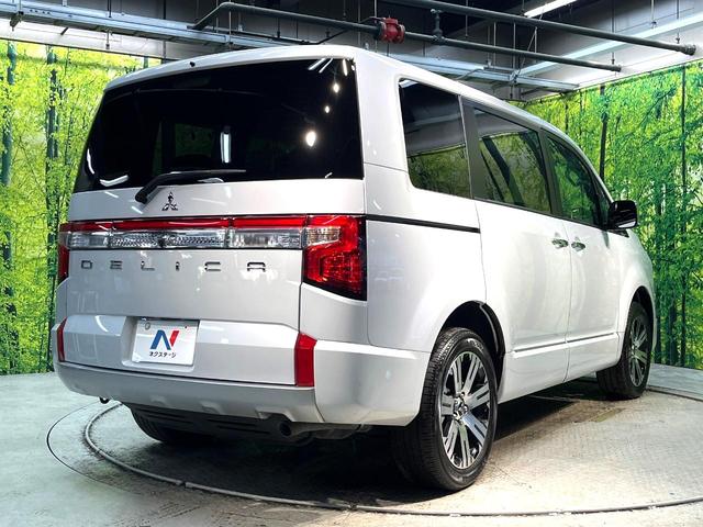 デリカD:5 P 禁煙車 4WD ディーゼル(軽油) 10インチナビ 両側電動ドア バックカメラ 100V電源 衝突被害軽減システム レーダークルーズ 電動リアゲート パワーシート LEDヘッド ETC(18枚目)