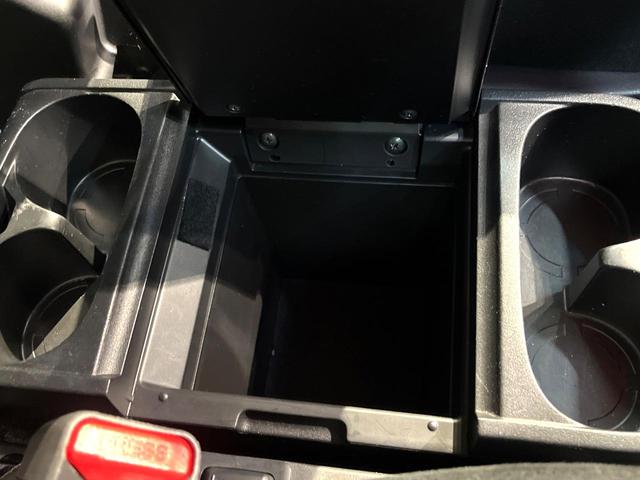 デリカD:5 P 禁煙車 4WD ディーゼル(軽油) 10インチナビ 両側電動ドア バックカメラ 100V電源 衝突被害軽減システム レーダークルーズ 電動リアゲート パワーシート LEDヘッド ETC(69枚目)