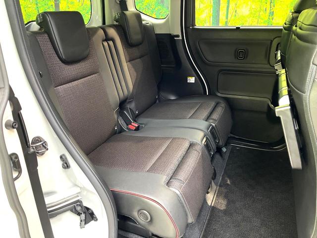 スペーシアカスタム ハイブリッドＸＳ　禁煙車　純正１０インチナビ　両側電動ドア　バックカメラ　衝突被害軽減システム　レーダークルーズ　ハーフレザーシート　前席シートヒーター　ドラレコ　ＬＥＤヘッド　ビルトインＥＴＣ　オートハイビーム（10枚目）