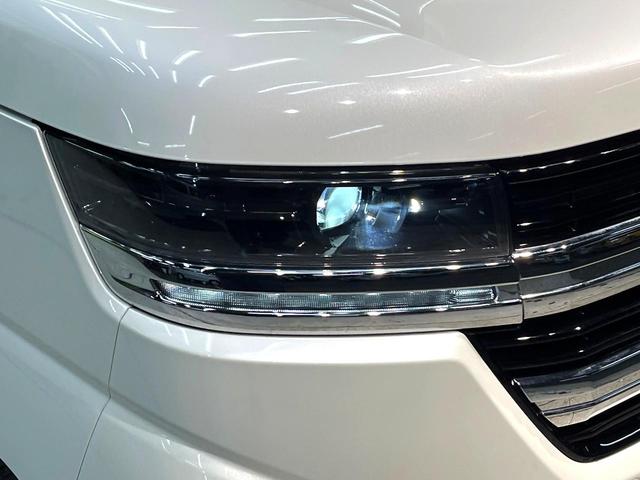 スペーシアカスタム ハイブリッドＸＳ　禁煙車　純正１０インチナビ　両側電動ドア　バックカメラ　衝突被害軽減システム　レーダークルーズ　ハーフレザーシート　前席シートヒーター　ドラレコ　ＬＥＤヘッド　ビルトインＥＴＣ　オートハイビーム（29枚目）