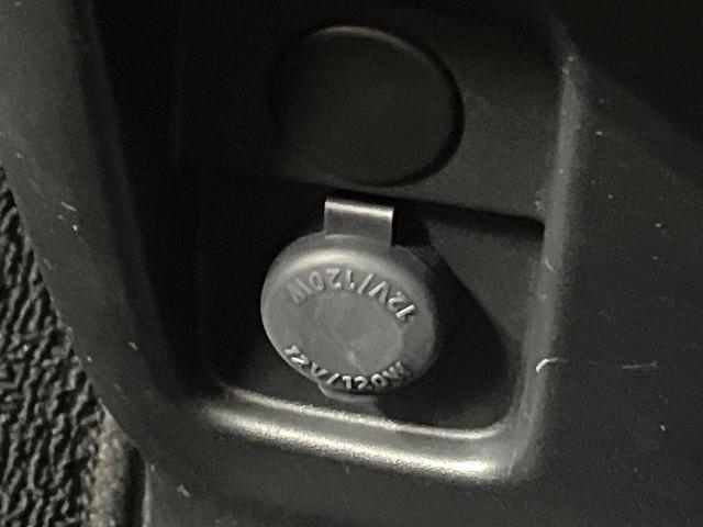 スペーシアカスタム ハイブリッドＸＳ　禁煙車　両側電動スライドドア　衝突軽減システム　レーダークルーズ　純正９インチナビ　全周囲カメラ　フルセグ　ＥＴＣ　ｂｌｕｅｔｏｏｔｈ再生　シートヒーター　ハーフレザーシート　ヘッドアップディスプレイ（45枚目）