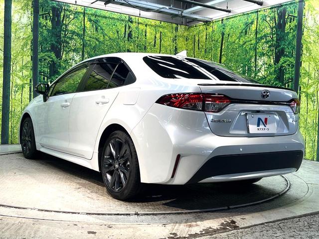 カローラ ハイブリッド　ダブルバイビー　純正１０．５インチナビ　バックカメラ　衝突軽減装置　レーダークルーズコントロール　禁煙車　ハーフレザーシート　コーナーセンサー　スマートキー　ブラインドスポットモニター　車線逸脱警報　ＥＴＣ（17枚目）