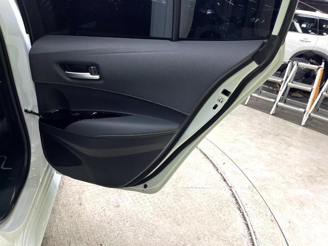 カローラ ハイブリッド　ダブルバイビー　純正１０．５インチナビ　バックカメラ　衝突軽減装置　レーダークルーズコントロール　禁煙車　ハーフレザーシート　コーナーセンサー　スマートキー　ブラインドスポットモニター　車線逸脱警報　ＥＴＣ（39枚目）