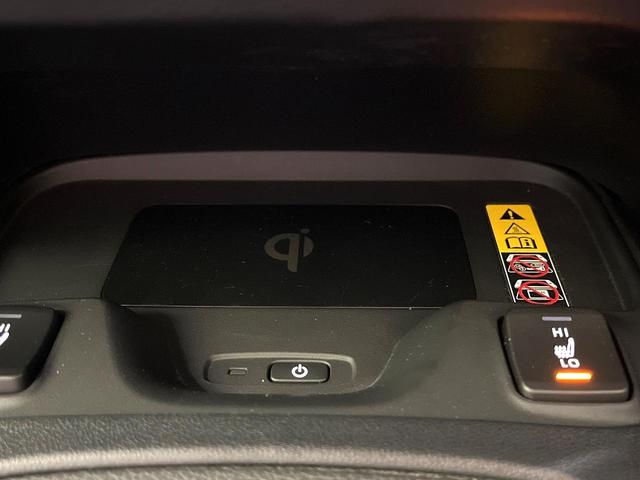 カローラ ハイブリッド　ダブルバイビー　純正１０．５インチナビ　バックカメラ　衝突軽減装置　レーダークルーズコントロール　禁煙車　ハーフレザーシート　コーナーセンサー　スマートキー　ブラインドスポットモニター　車線逸脱警報　ＥＴＣ（61枚目）