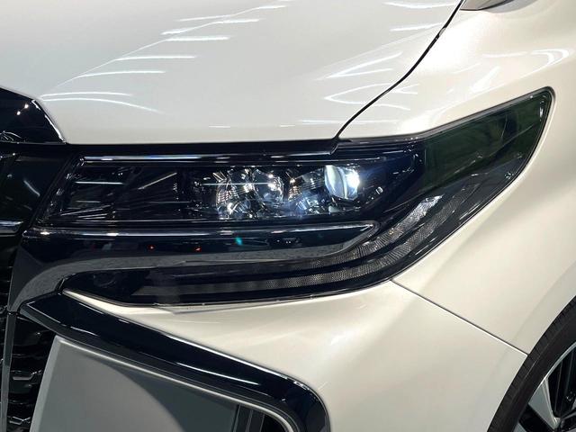 アルファード ２．５Ｓ　Ｃパッケージ　禁煙車　サンルーフ　両側電動ドア　純正ＳＤナビ　後席モニター　バックカメラ　衝突被害軽減システム　レーダークルーズ　電動リアゲート　前席シートエアコン　前後席パワーシート　ドラレコ　コーナーセンサー（40枚目）
