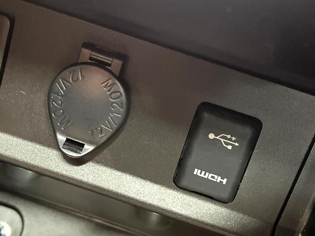 アルファード ２．５Ｓ　Ｃパッケージ　禁煙車　サンルーフ　両側電動ドア　純正ＳＤナビ　後席モニター　バックカメラ　衝突被害軽減システム　レーダークルーズ　電動リアゲート　前席シートエアコン　前後席パワーシート　ドラレコ　コーナーセンサー（62枚目）