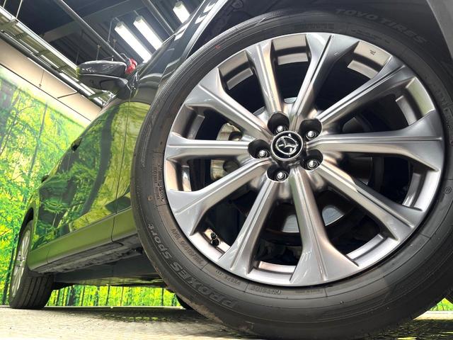 �y�����Q�O�C���`�A���~�z�C�[���z�O�ςɃ}�b�`���������A���~�z�C�[���𑕒����Ă���܂��B�e��ЊO�A���~�z�C�[����A�X�^�b�h���X�^�C�����戵�����Ă���܂��B���񂲑��k����������