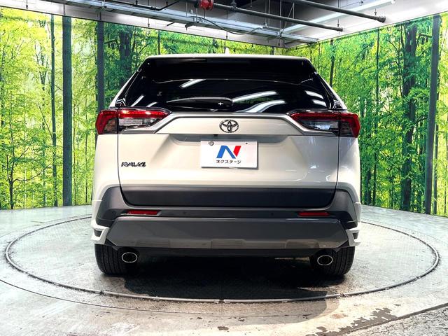 ＲＡＶ４ Ｇ　Ｚパッケージ　禁煙車　純正９型ナビ　衝突軽減装置　レーダークルーズ　ブラインドスポットモニター　合皮シート　デジタルミラー　シートヒーター　バックカメラ　パワーシート　ＥＴＣ２．０　パワーバックドア（15枚目）