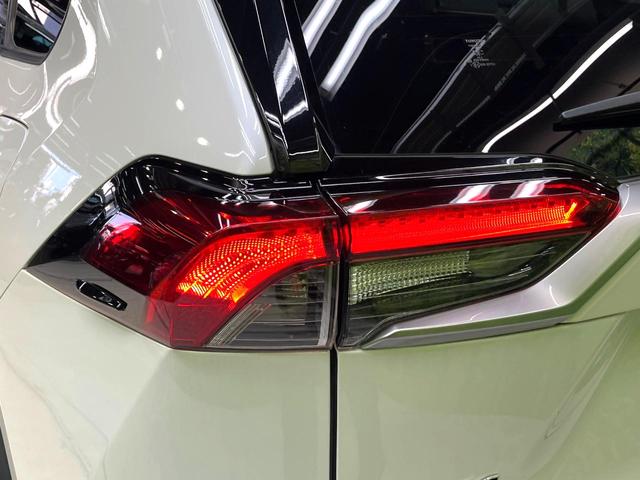 ＲＡＶ４ Ｇ　Ｚパッケージ　禁煙車　純正９型ナビ　衝突軽減装置　レーダークルーズ　ブラインドスポットモニター　合皮シート　デジタルミラー　シートヒーター　バックカメラ　パワーシート　ＥＴＣ２．０　パワーバックドア（41枚目）