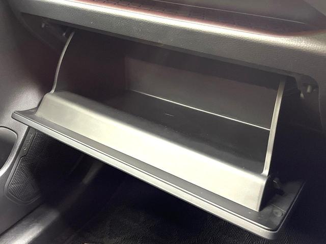 ＲＡＶ４ Ｇ　Ｚパッケージ　禁煙車　純正９型ナビ　衝突軽減装置　レーダークルーズ　ブラインドスポットモニター　合皮シート　デジタルミラー　シートヒーター　バックカメラ　パワーシート　ＥＴＣ２．０　パワーバックドア（71枚目）