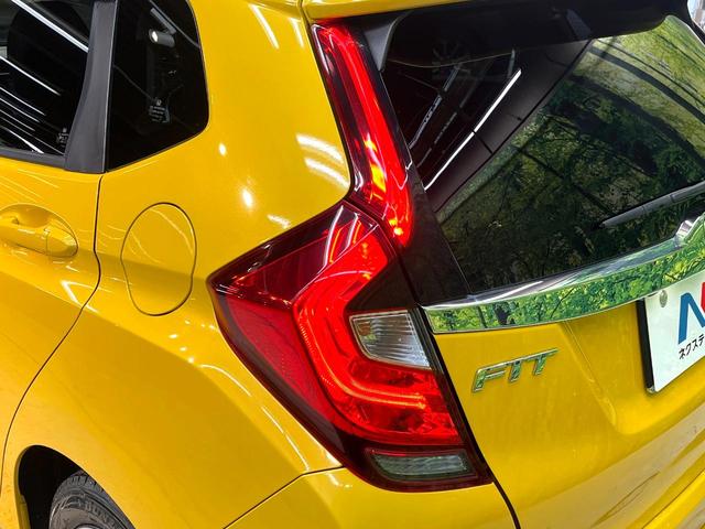 フィットハイブリッド Ｌ　ホンダセンシング　禁煙車　純正ＳＤナビ　バックカメラ　衝突被害軽減システム　ハーフレザーシート　スマートキー　ＬＥＤヘッド　ビルトインＥＴＣ　車線逸脱警報　オートライト　オートエアコン　Ｂｌｕｅｔｏｏｔｈ　ＣＤ（37枚目）