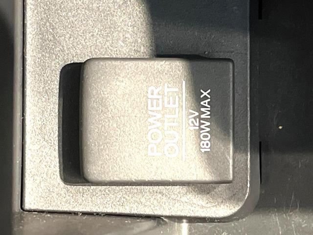 フィットハイブリッド Ｌ　ホンダセンシング　禁煙車　純正ＳＤナビ　バックカメラ　衝突被害軽減システム　ハーフレザーシート　スマートキー　ＬＥＤヘッド　ビルトインＥＴＣ　車線逸脱警報　オートライト　オートエアコン　Ｂｌｕｅｔｏｏｔｈ　ＣＤ（56枚目）