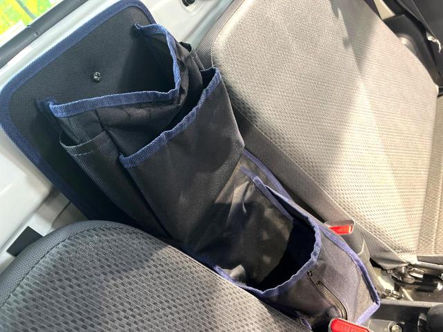 ハイゼットトラック スタンダード　４ＷＤ　ＭＴ車　禁煙車　オーディオ　エアコン　ヘッドライトレベライザー　パワーステアリング　荷台三方開き　サイドバイザー　シガーソケット（44枚目）