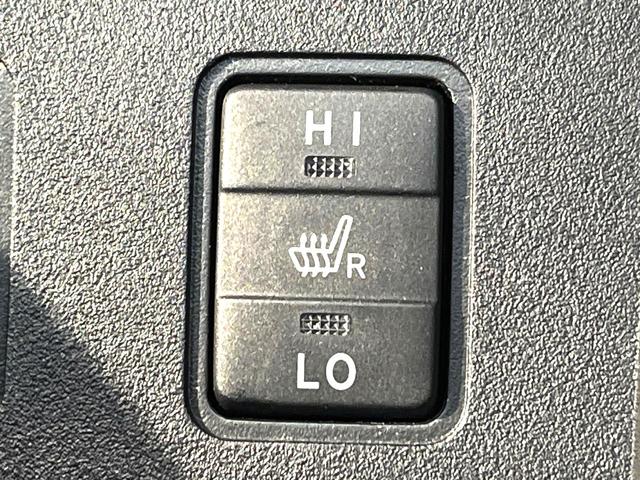 プロボックス ハイブリッドＧＸ　禁煙車　ナビ　バックカメラ　フルセグ　ドライブレコーダー　ＥＴＣ　ｂｌｕｅｔｏｏｔｈ再生　シートヒーター　プライバシーガラス　盗難防止装置　ＣＤ／ＤＶＤ再生　電動ドアミラー　トラクションコントロール（6枚目）