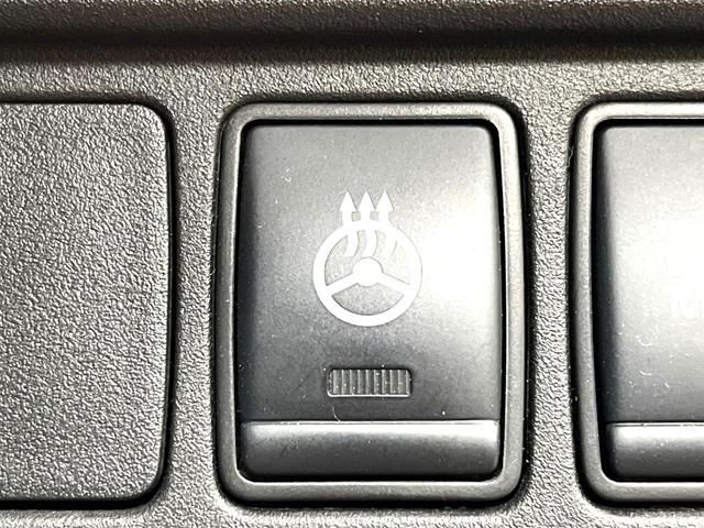 セレナ ｅ－パワー　オーテック　スポーツスペック　両側電動ドア　純正１０型ＳＤナビ　全周囲カメラ　衝突被害軽減システム　レーダークルーズ　禁煙車　ハーフレザーシート　ドラレコ　コーナーセンサー　スマートキー　ＬＥＤヘッド　ビルトインＥＴＣ（35枚目）