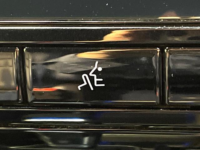 セレナ ｅ－パワー　オーテック　スポーツスペック　両側電動ドア　純正１０型ＳＤナビ　全周囲カメラ　衝突被害軽減システム　レーダークルーズ　禁煙車　ハーフレザーシート　ドラレコ　コーナーセンサー　スマートキー　ＬＥＤヘッド　ビルトインＥＴＣ（37枚目）