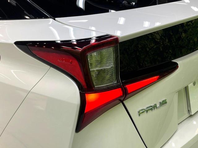 プリウス Ｓツーリングセレクション　禁煙車　モデリスタフルエアロ　純正９インチＳＤナビ　バックカメラ　衝突被害軽減システム　レーダークルーズ　レザーシート　ドラレコ　コーナーセンサー　スマートキー　ビルトインＥＴＣ　純正１７インチアルミ（31枚目）